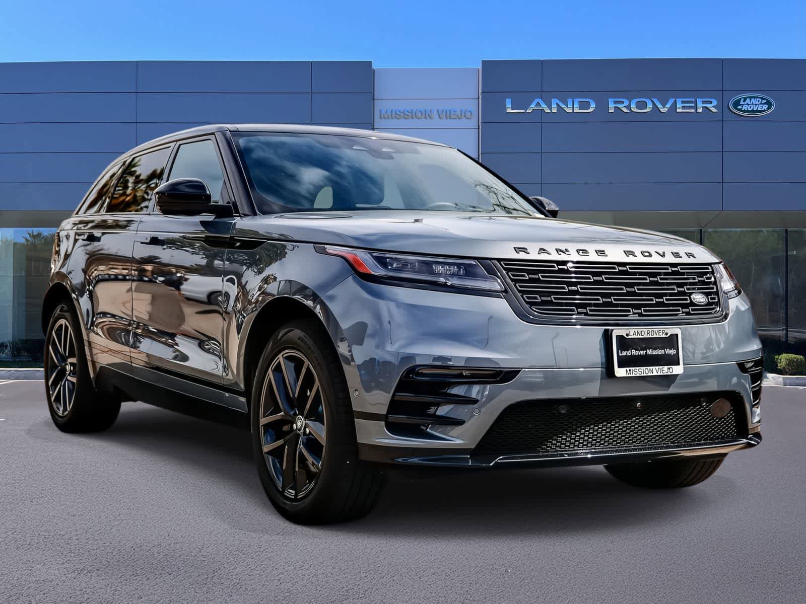 Used 2026 Land Rover Range Rover Velar Dynamic SE AWD/4WD image 3