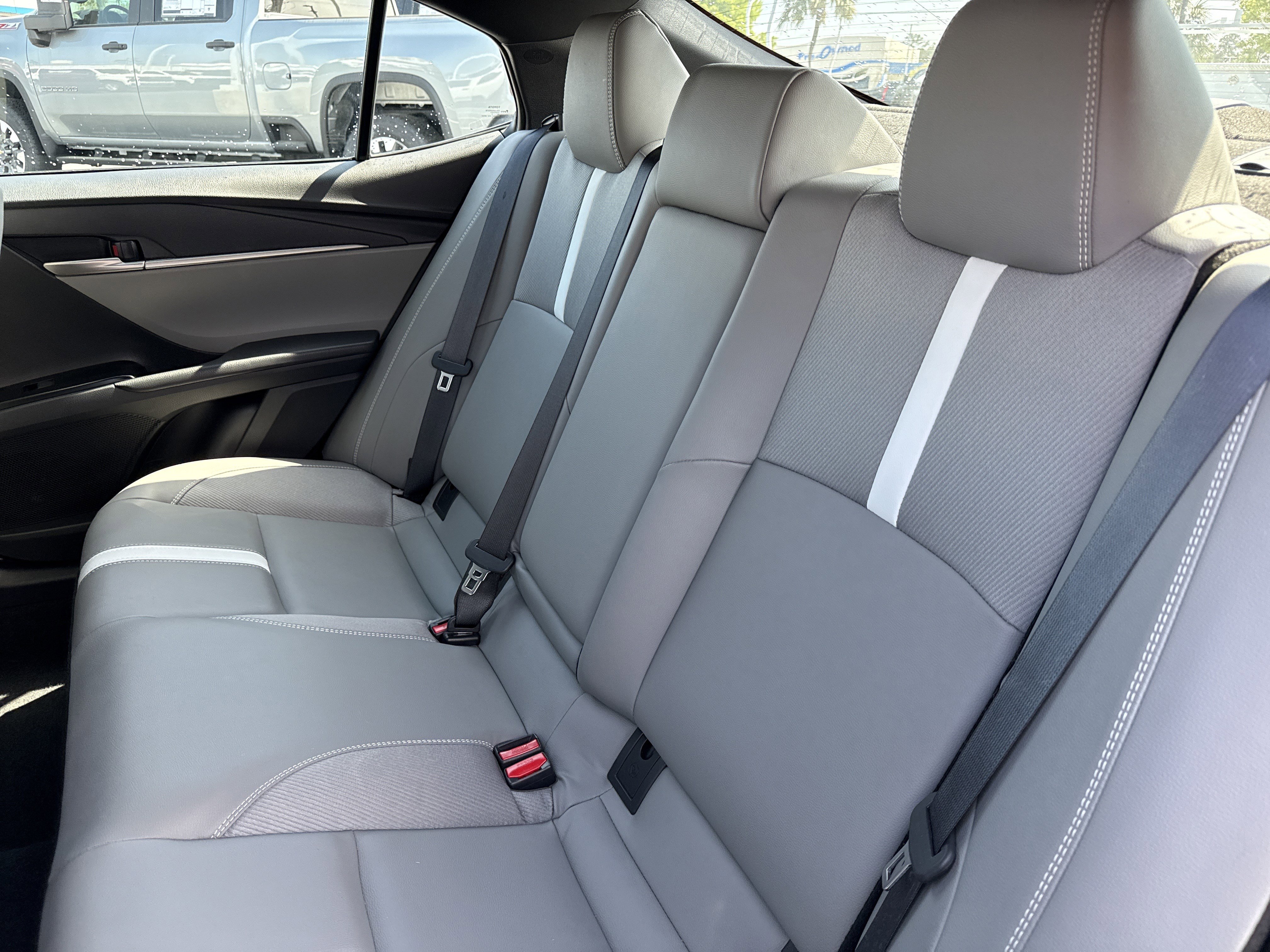 Used 2025 Toyota Camry SE w/ Multimedia Upgrade Package FWD image 29
