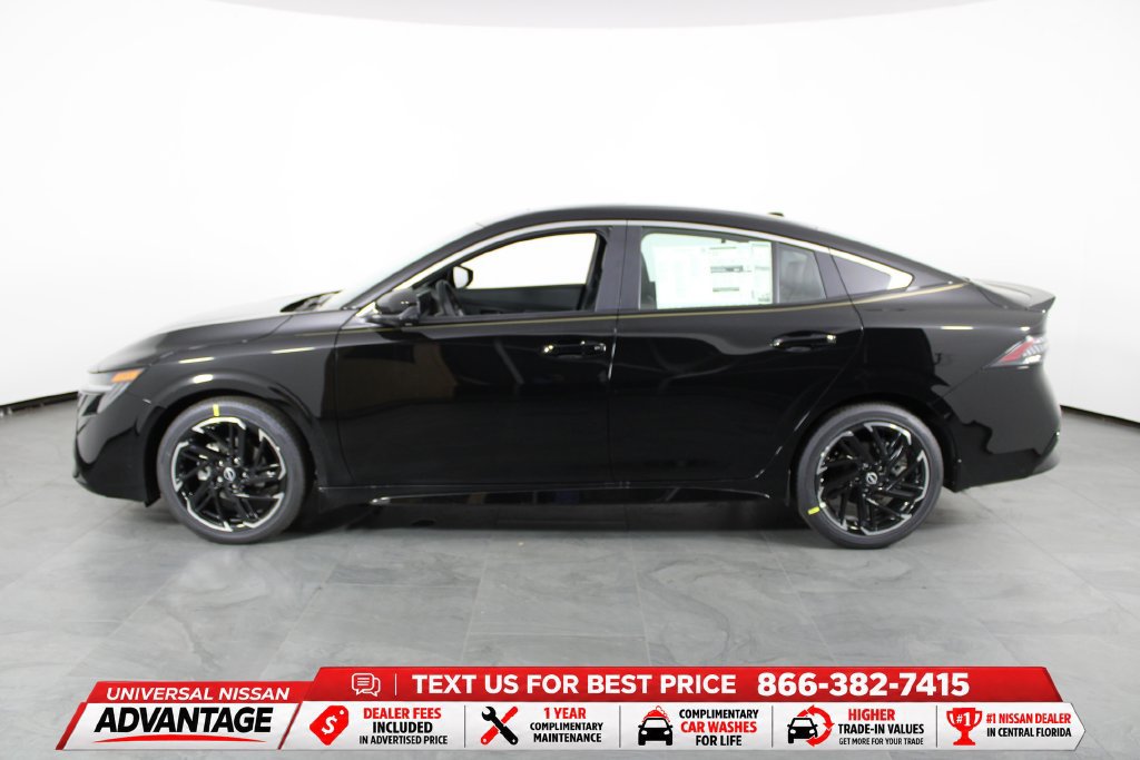 New 2026 Nissan Sentra SR w/ SR Premium Package FWD image 8