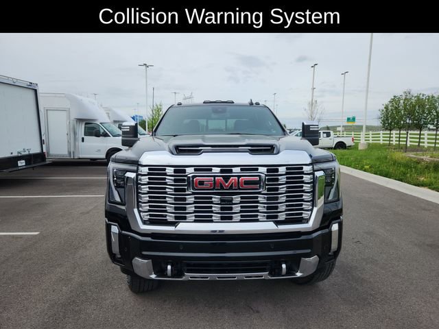 Used 2025 GMC Sierra 2500 Denali AWD/4WD image 2