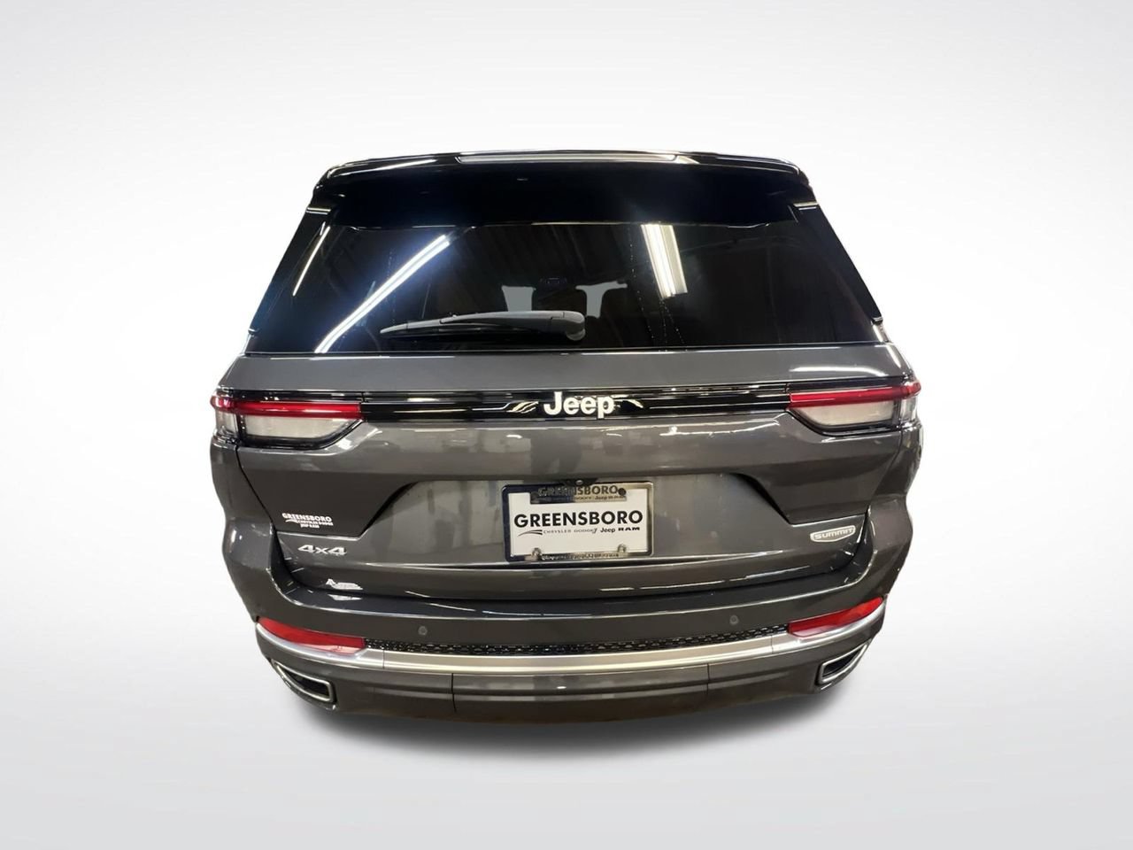 Used 2025 Jeep Grand Cherokee Summit AWD/4WD image 5