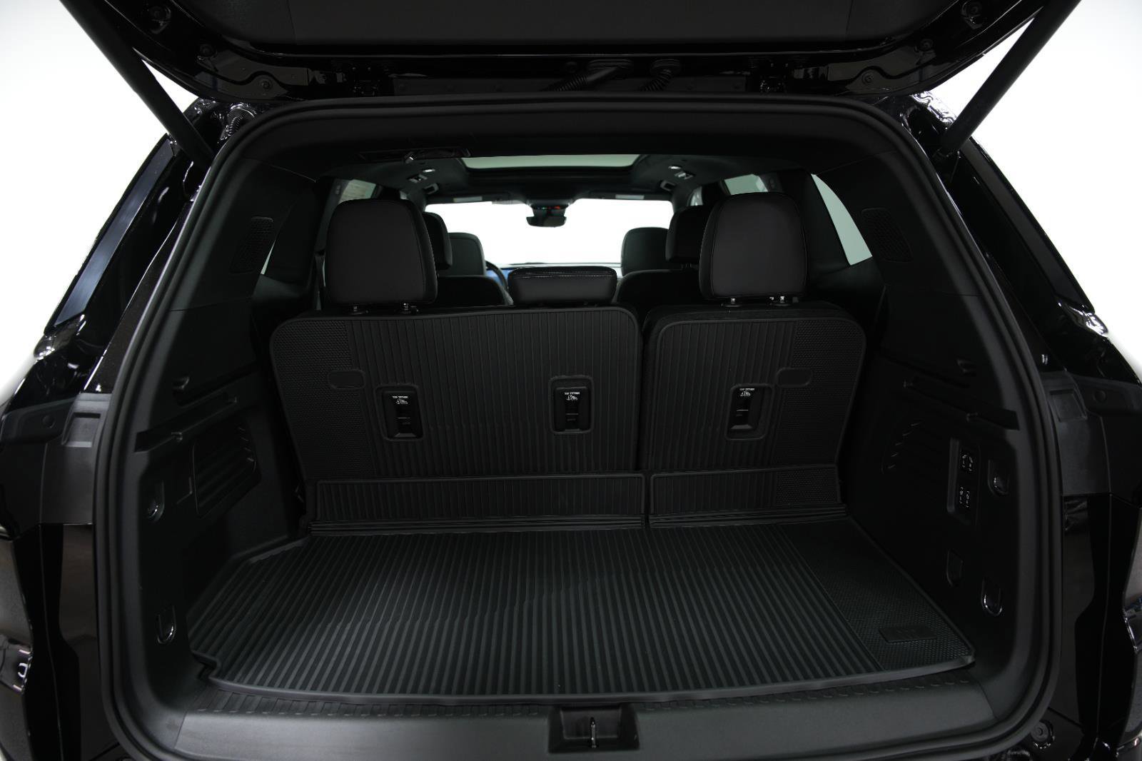 New 2026 Buick Enclave Avenir w/ Super Cruise Package image 14