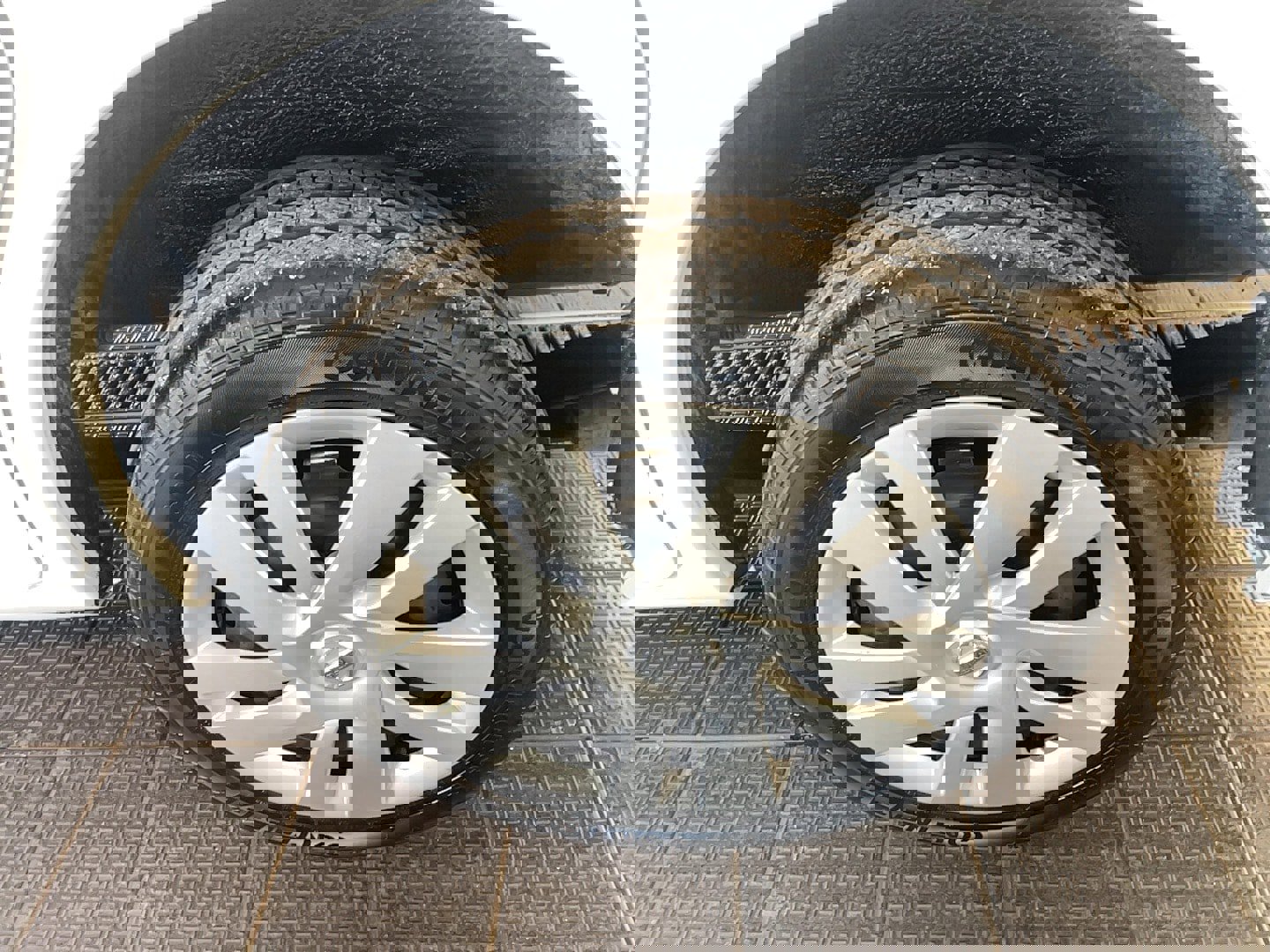 Used 2021 Nissan NV200 SV w/ Sliding Door Glass Package image 5