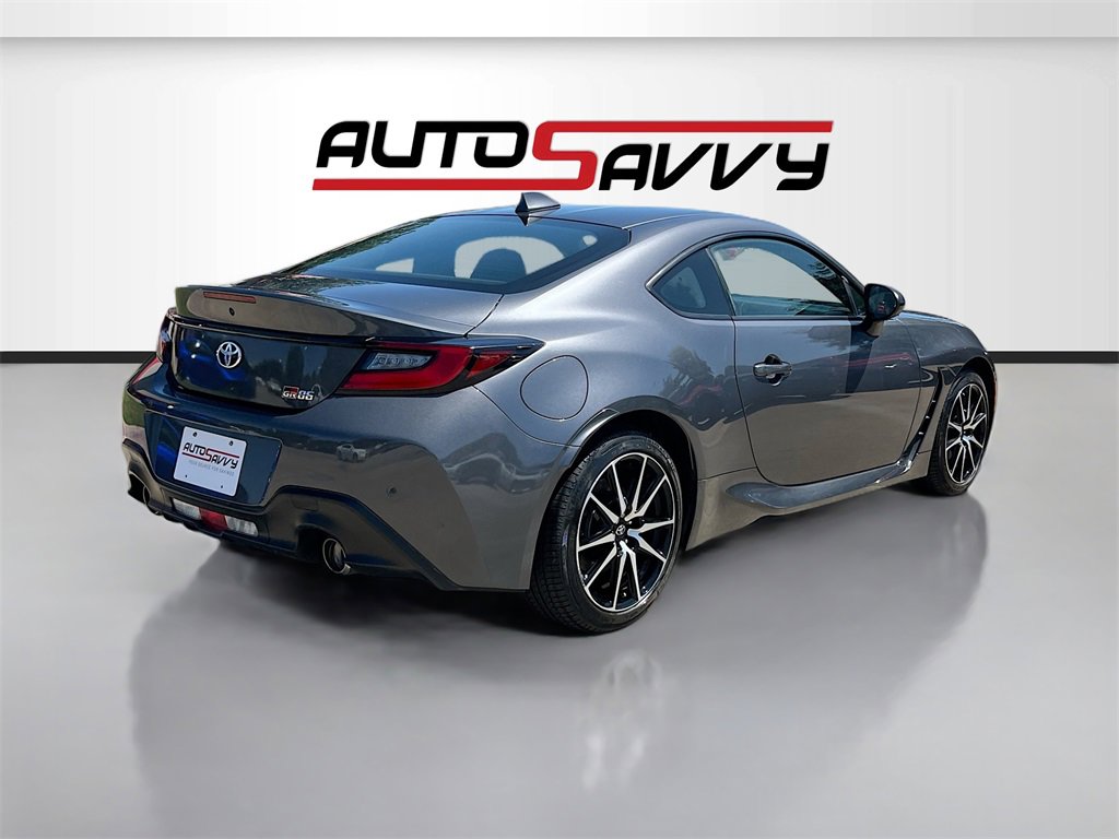 Used 2022 Toyota GR86 w/ ALL Weather Mat Package (TMS) image 7