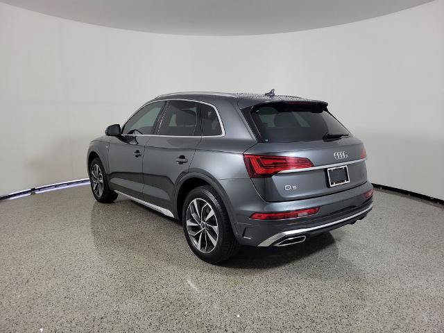 Used 2022 Audi Q5 2.0T Premium Plus w/ Premium Plus Package AWD/4WD image 3