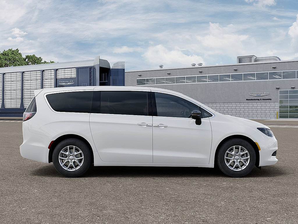 New 2027 Chrysler Pacifica LX FWD image 47