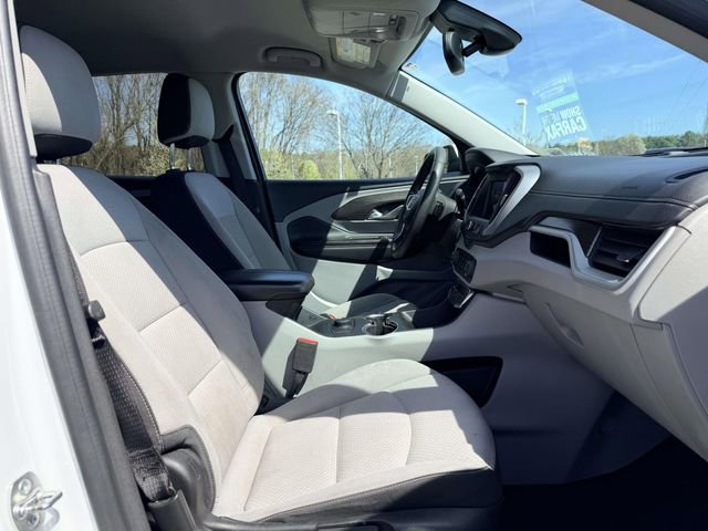 Used 2024 GMC Terrain SLE image 9
