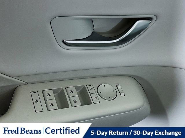 Used 2026 Hyundai Kona SEL Premium image 19