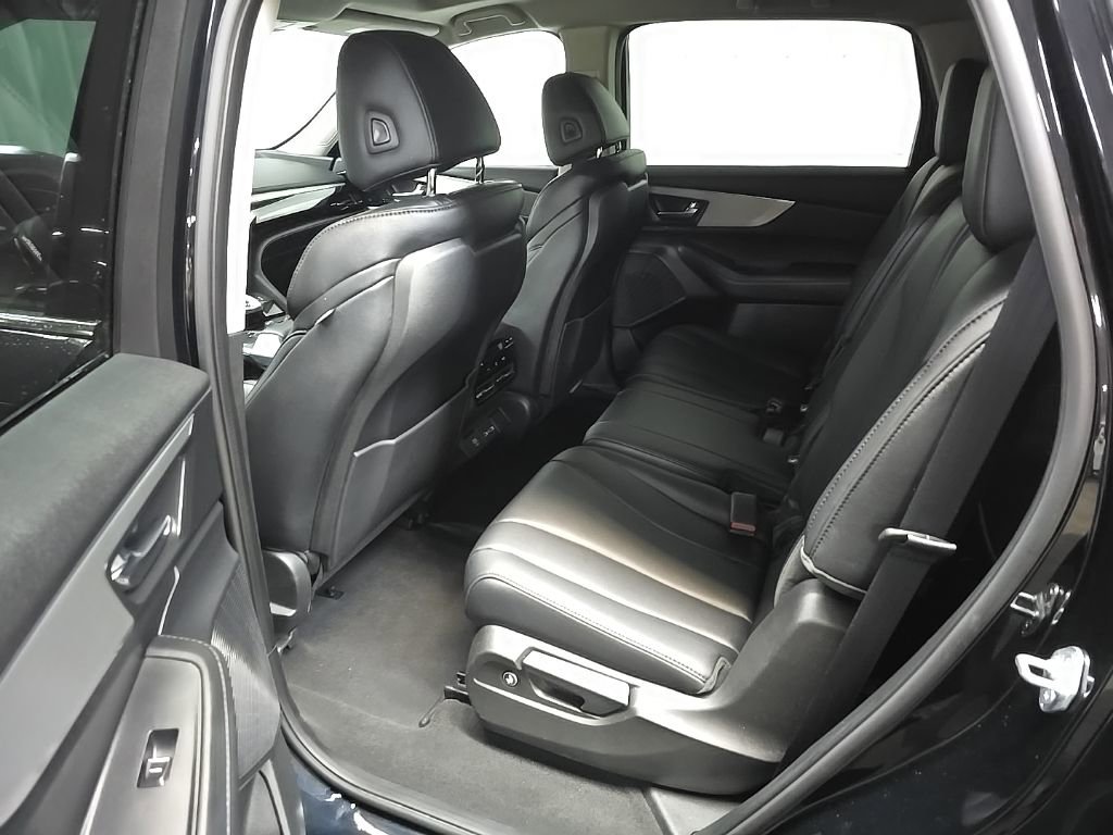 Used 2023 Acura MDX SH-AWD image 31