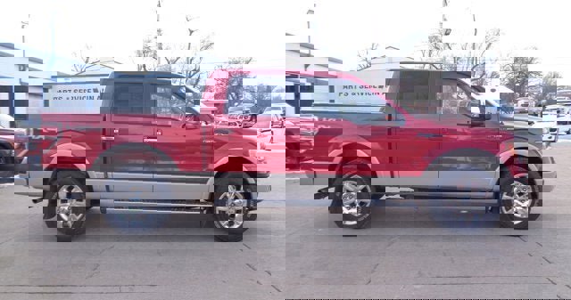 Used 2010 Ford F150 Lariat image 4