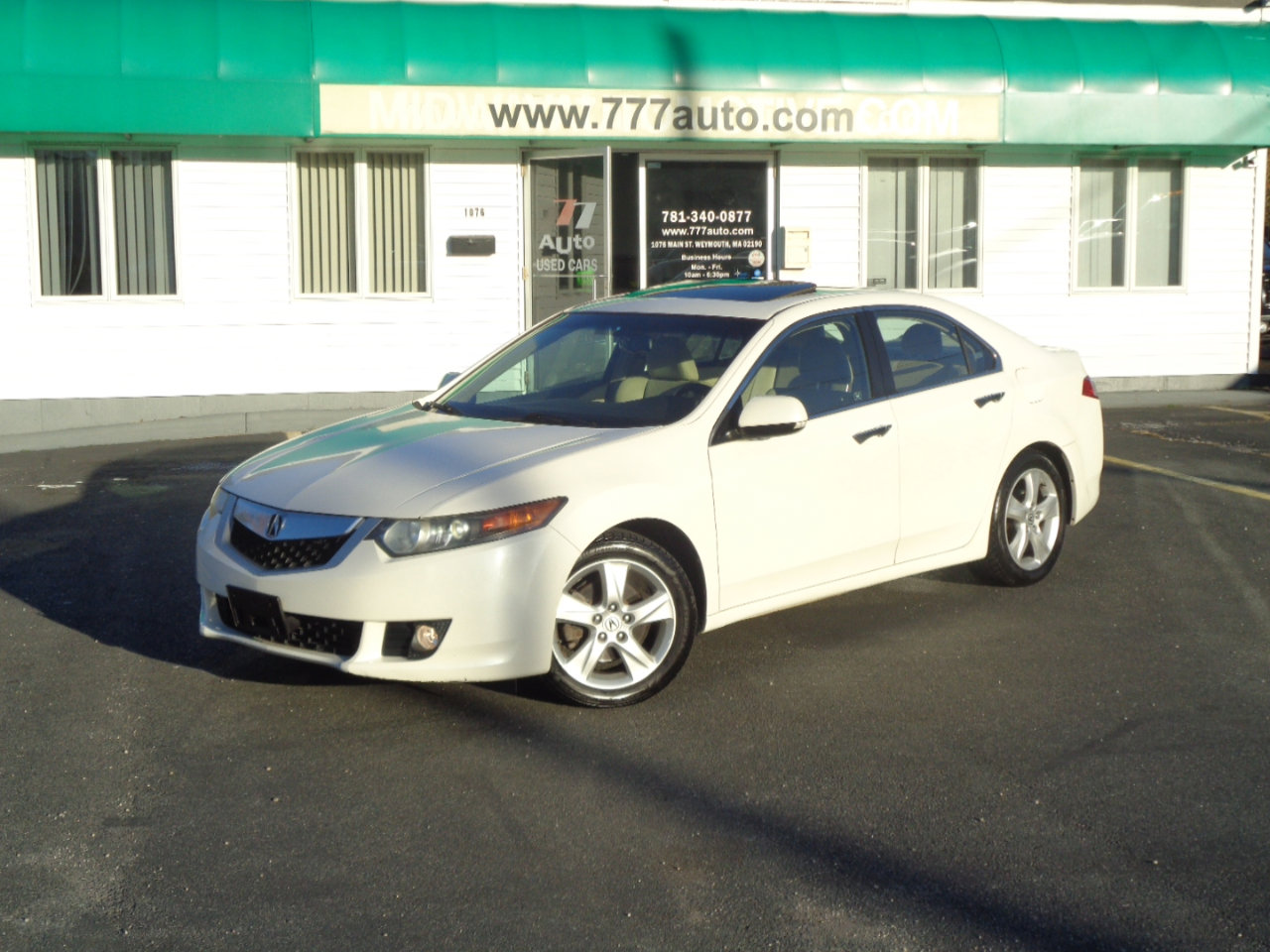 Used 2009 Acura TSX Sedan image 1