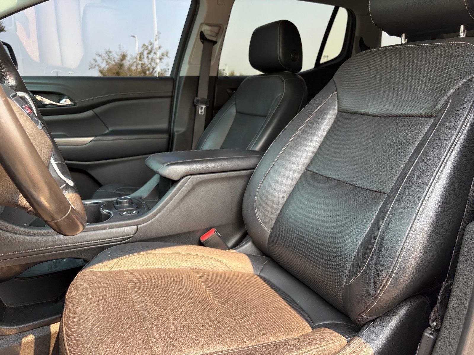 Used 2020 GMC Acadia SLT AWD/4WD image 14