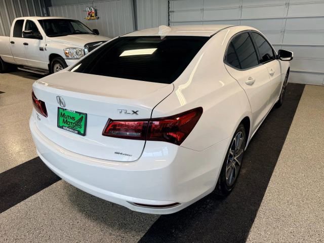 Used 2015 Acura TLX V6 SH-AWD w/ Technology Pkg image 3