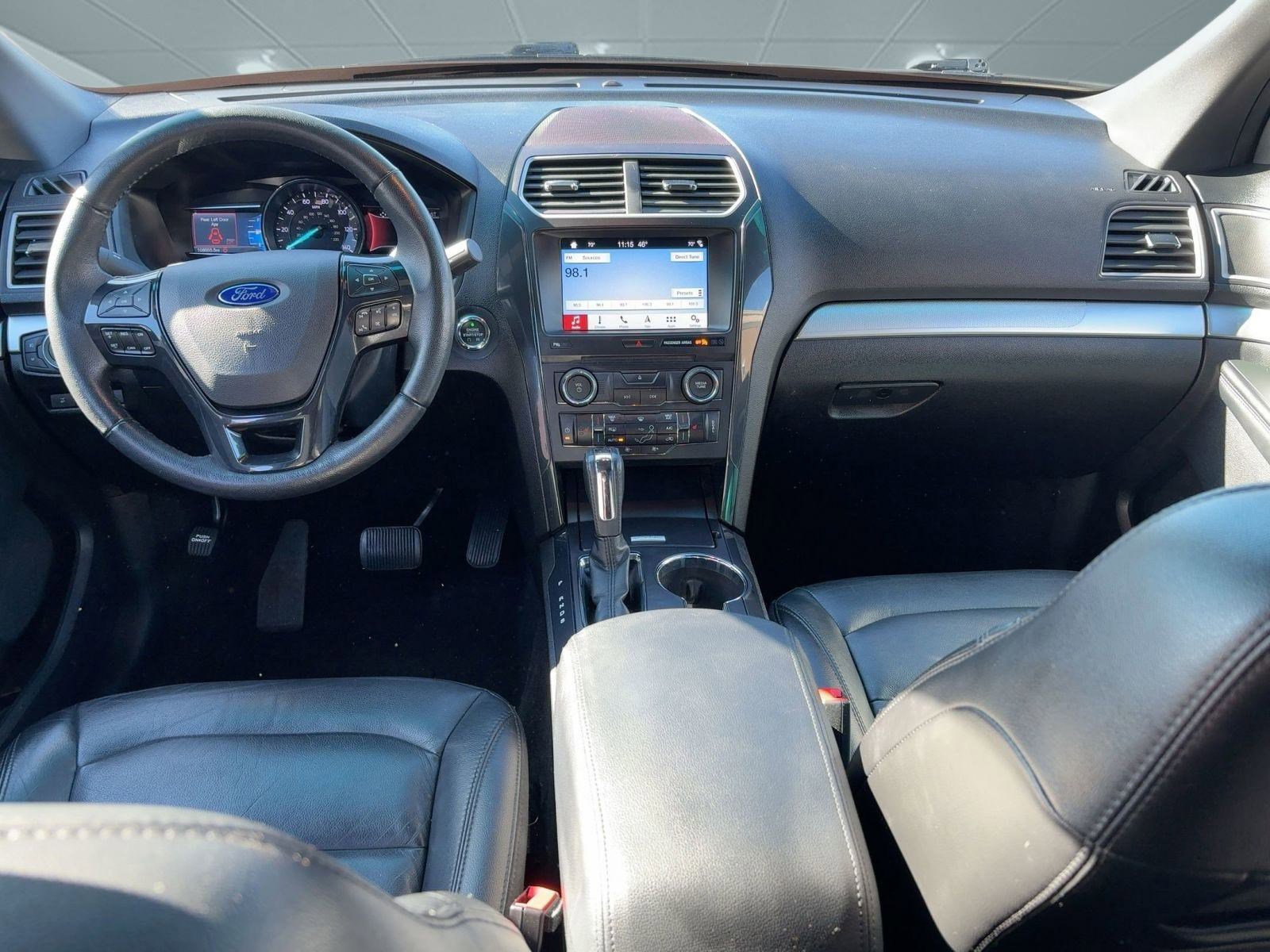 Used 2017 Ford Explorer XLT w/ Equipment Group 202A image 16