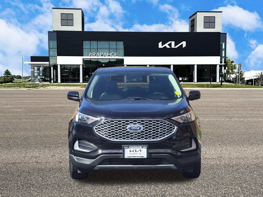 Used 2023 Ford Edge SEL AWD/4WD image 3