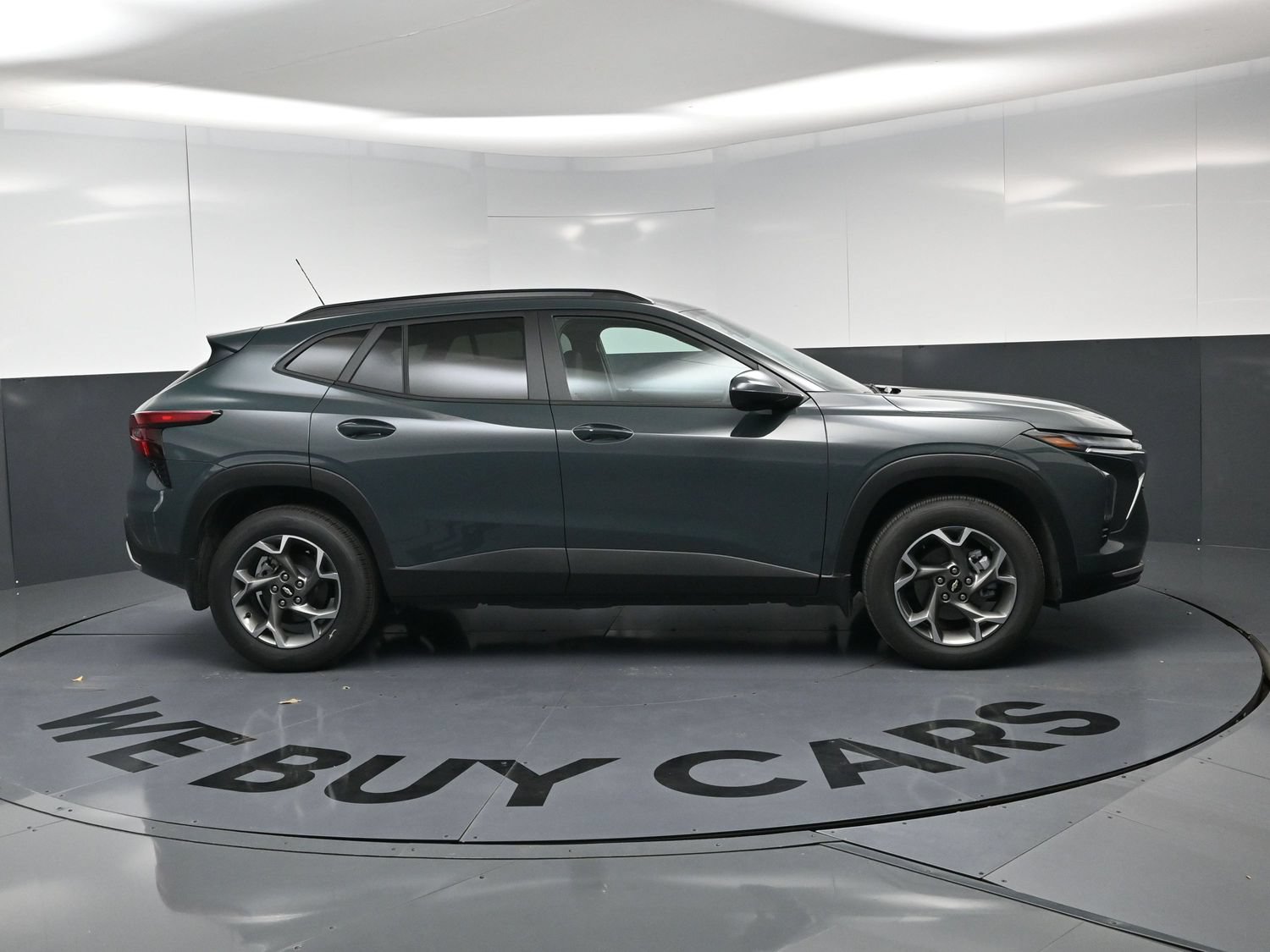 Used 2026 Chevrolet Trax LT w/ LT Convenience Package FWD image 10