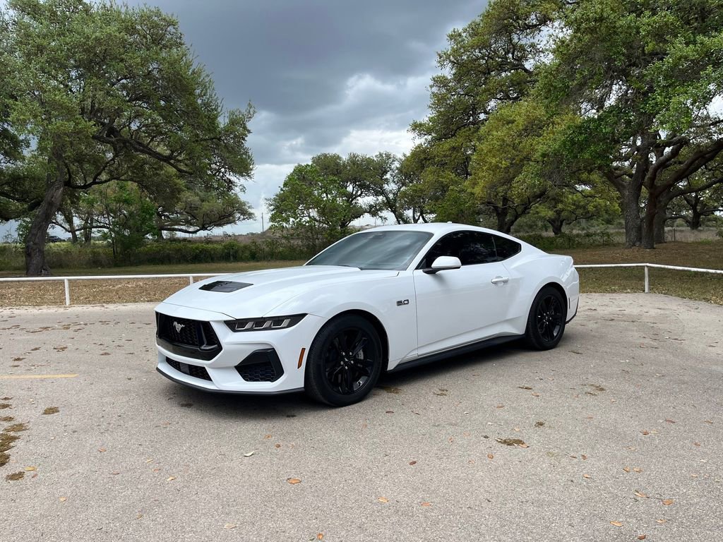 Used 2024 Ford Mustang GT image 1