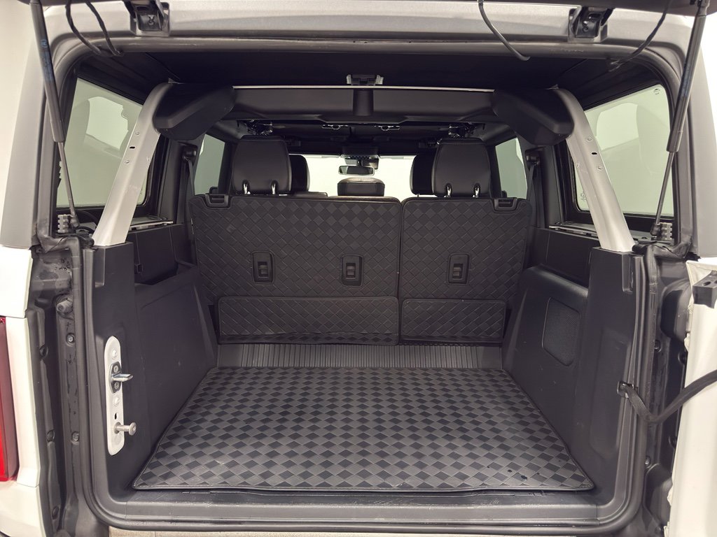 Used 2023 Ford Bronco Black Diamond w/ Sasquatch Package image 30