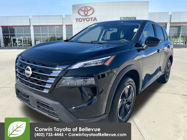 Used 2025 Nissan Rogue SV image 7
