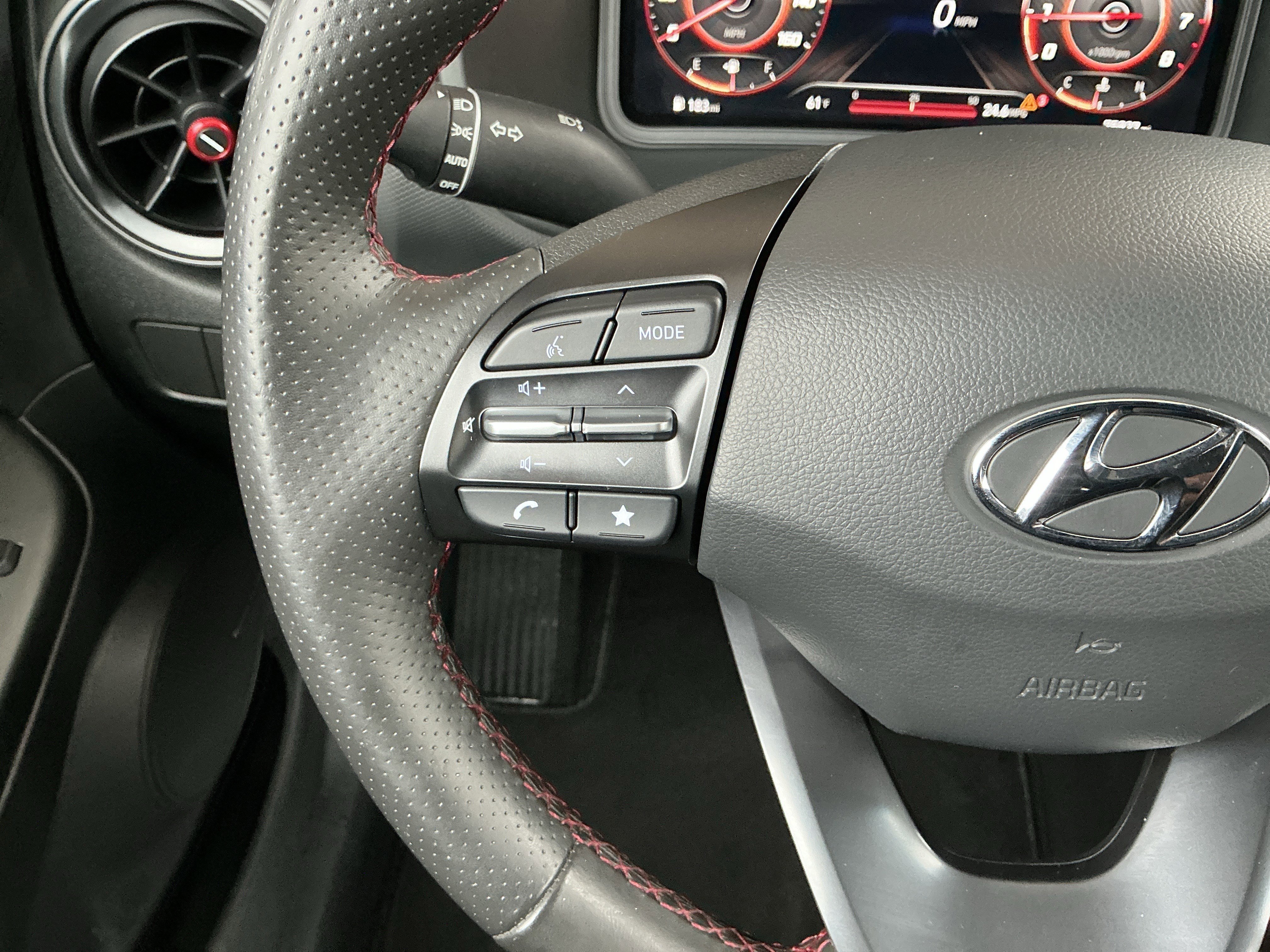 Used 2022 Hyundai Kona N Line w/ Tech Package image 12