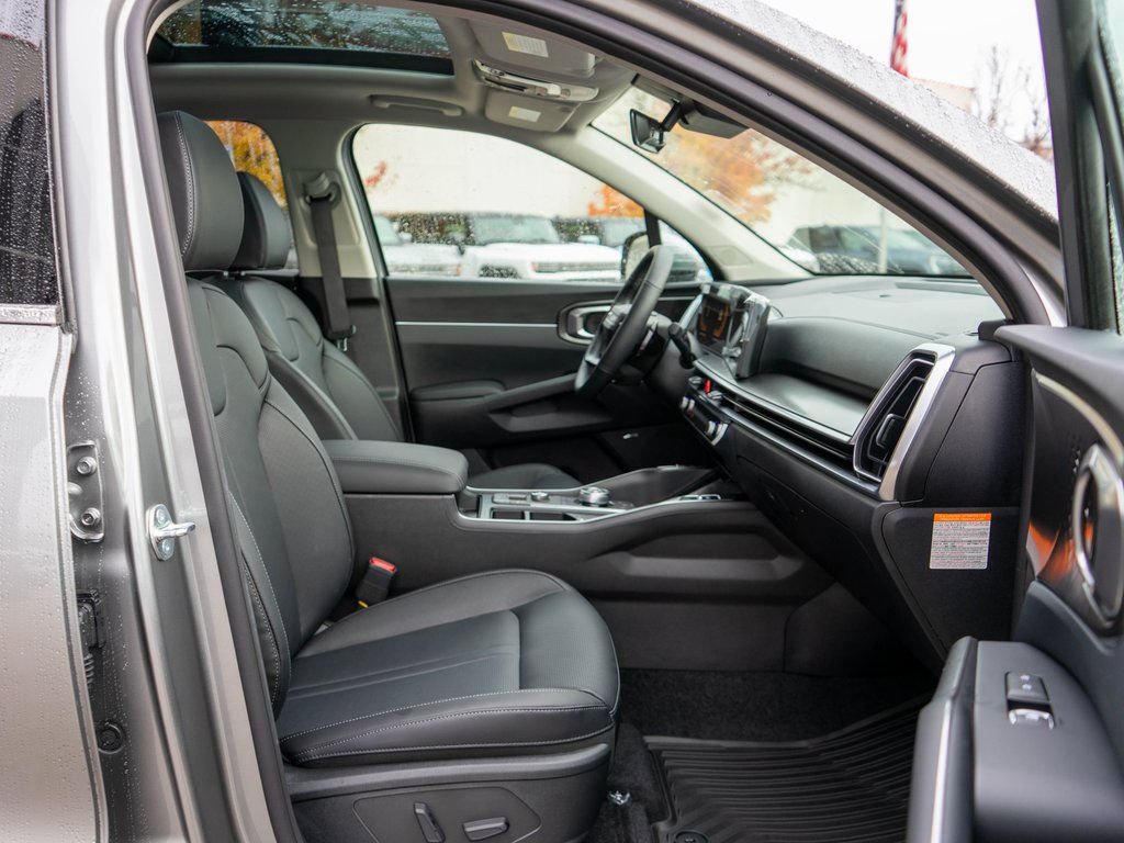 New 2026 Kia Sorento EX w/ EX Premium Package AWD/4WD image 10