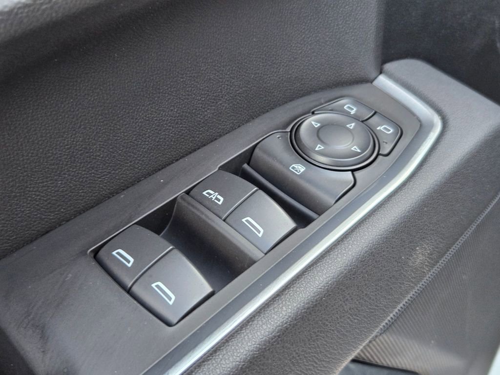 Used 2025 Chevrolet Silverado 1500 LT image 24
