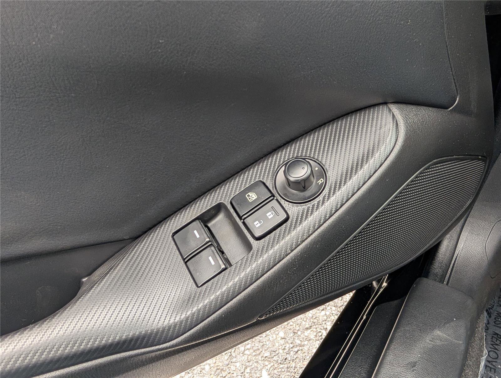 Used 2021 MAZDA MX-5 Miata Club image 17