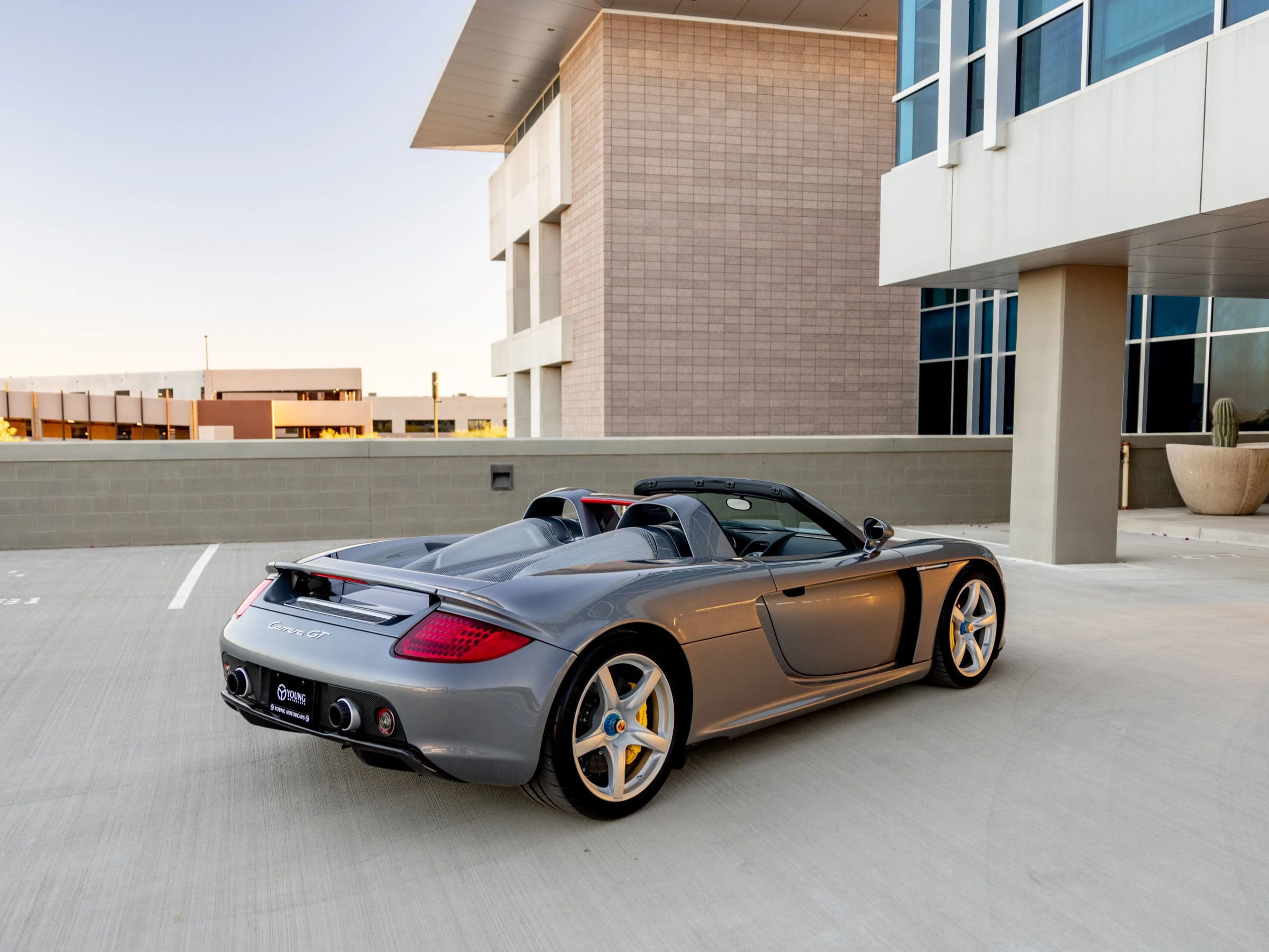Used 2004 Porsche Carrera GT image 27