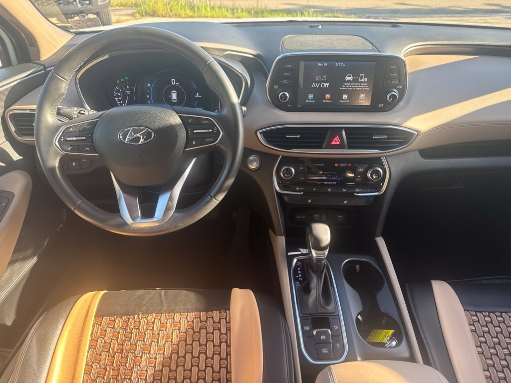 Used 2019 Hyundai Santa Fe SEL FWD image 8