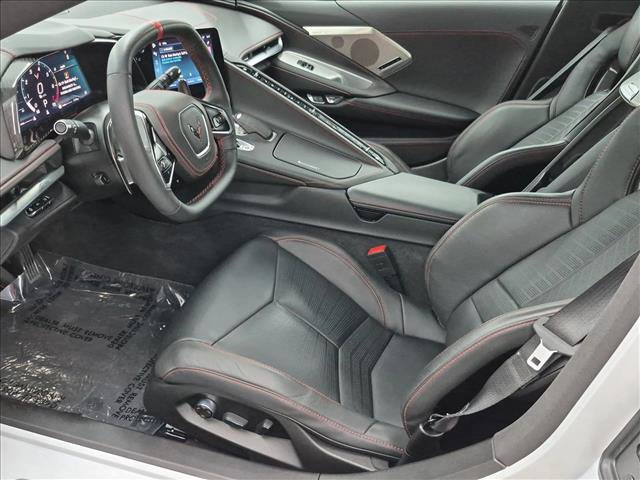 Used 2024 Chevrolet Corvette Stingray Premium Conv w/ Z51 Performance Package RWD image 15