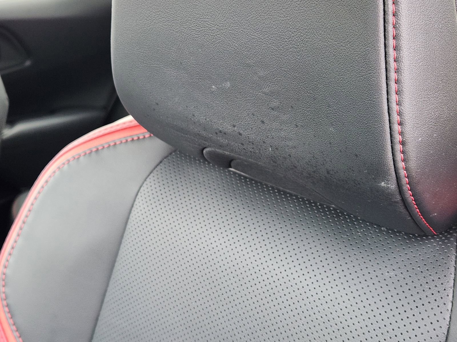 Used 2025 Toyota Prius XSE Premium image 18