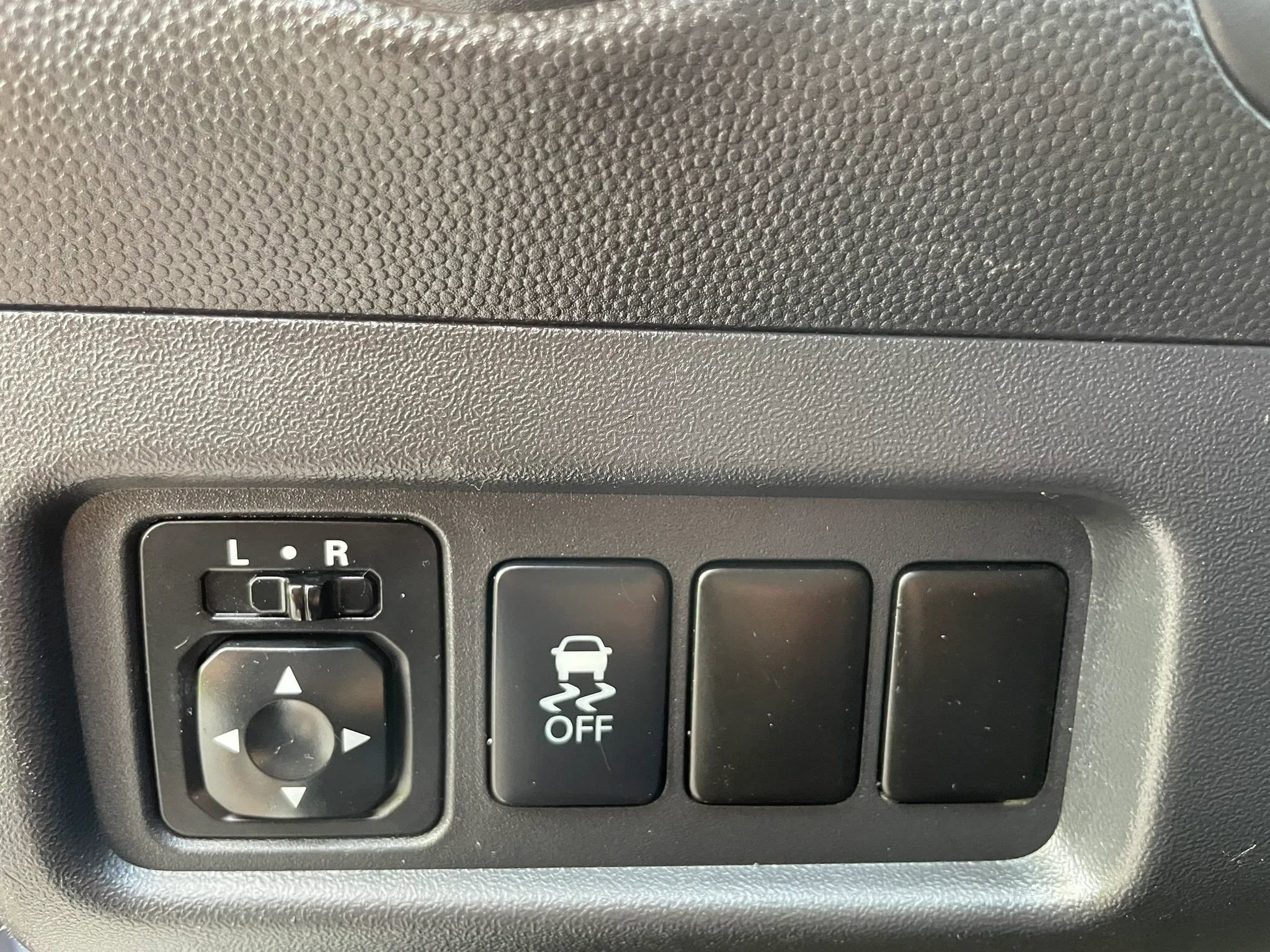 Used 2019 Mitsubishi Mirage SE FWD image 17