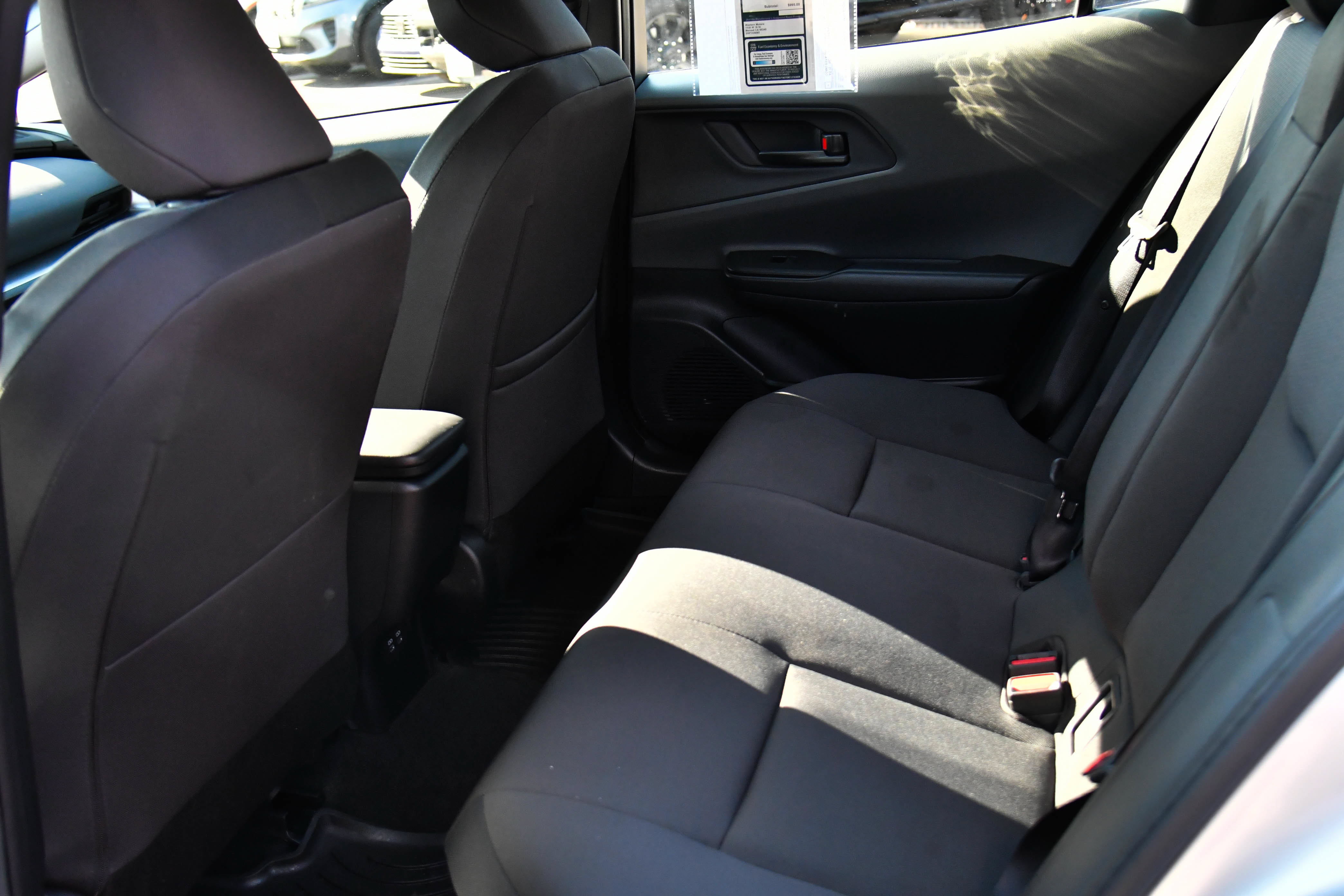 Used 2024 Toyota Prius LE FWD image 34