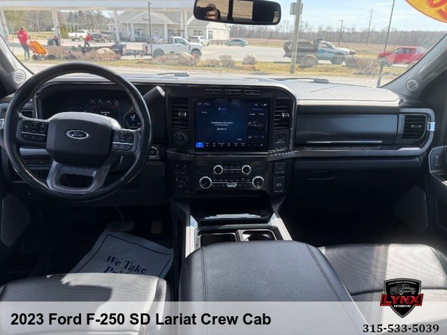 Used 2023 Ford F250 Lariat w/ Lariat Ultimate Package image 9