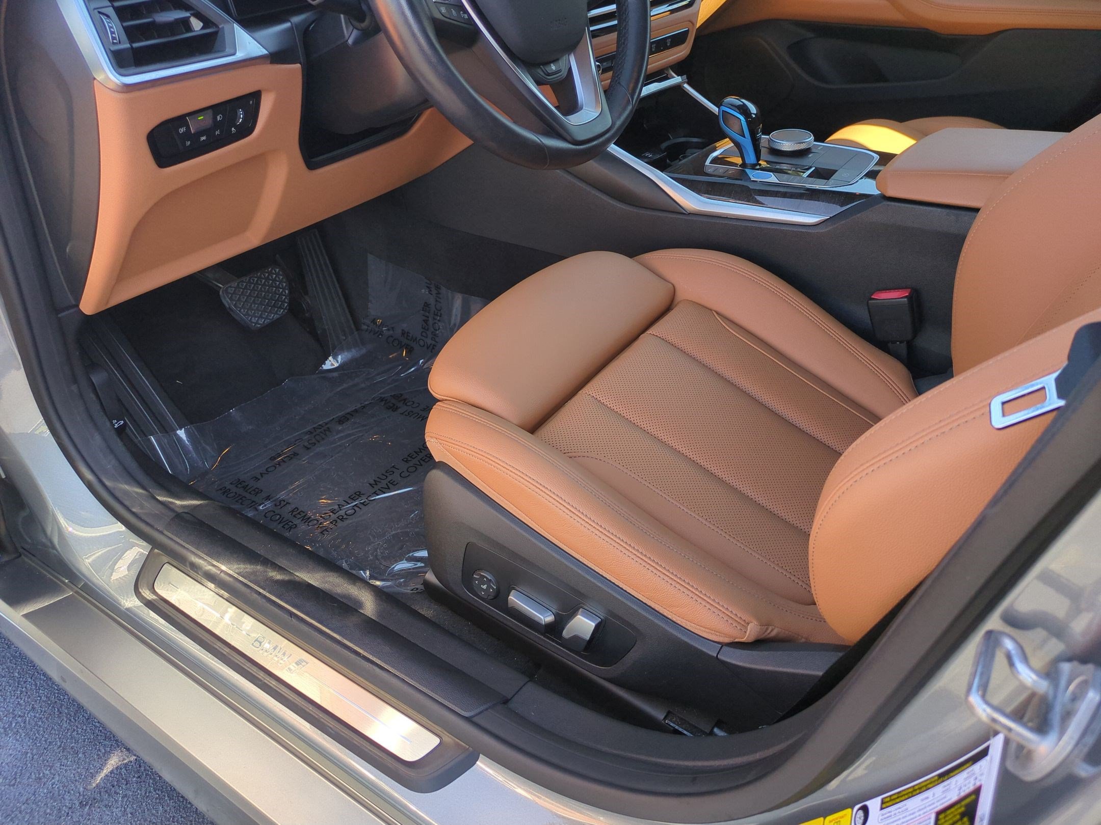 Certified 2023 BMW i4 eDrive40 w/ Premium Package RWD image 17