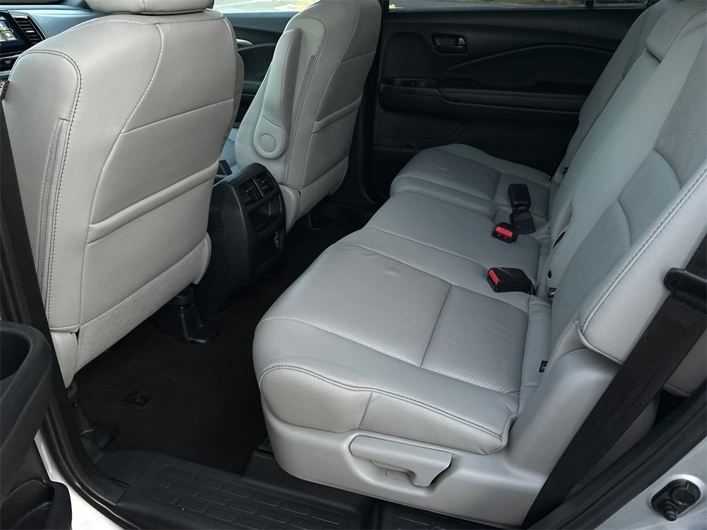 Used 2022 Honda Passport EX-L image 5