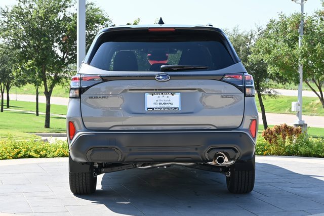 New 2025 Subaru Forester Touring image 4