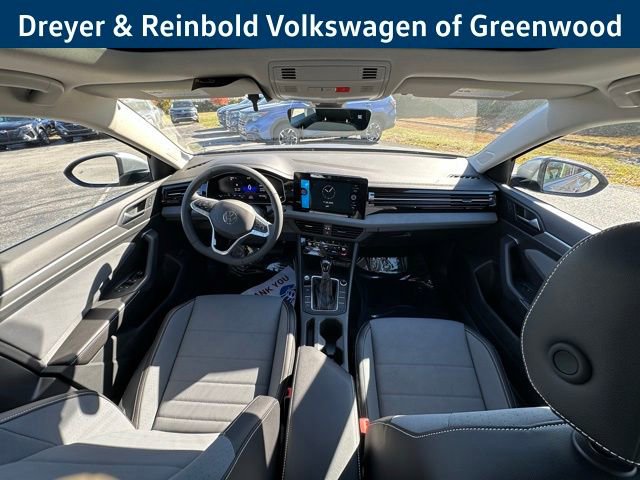 New 2026 Volkswagen Jetta SE image 11