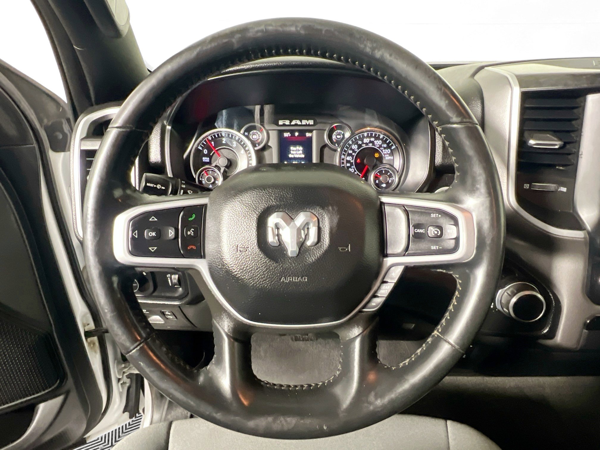 Used 2022 RAM 1500 Big Horn image 15