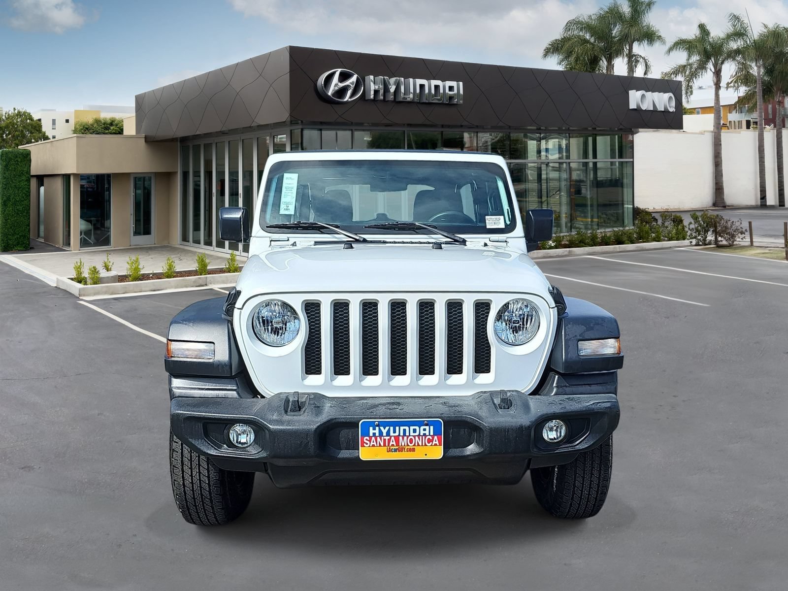 Used 2023 Jeep Wrangler Unlimited Sport AWD/4WD image 8