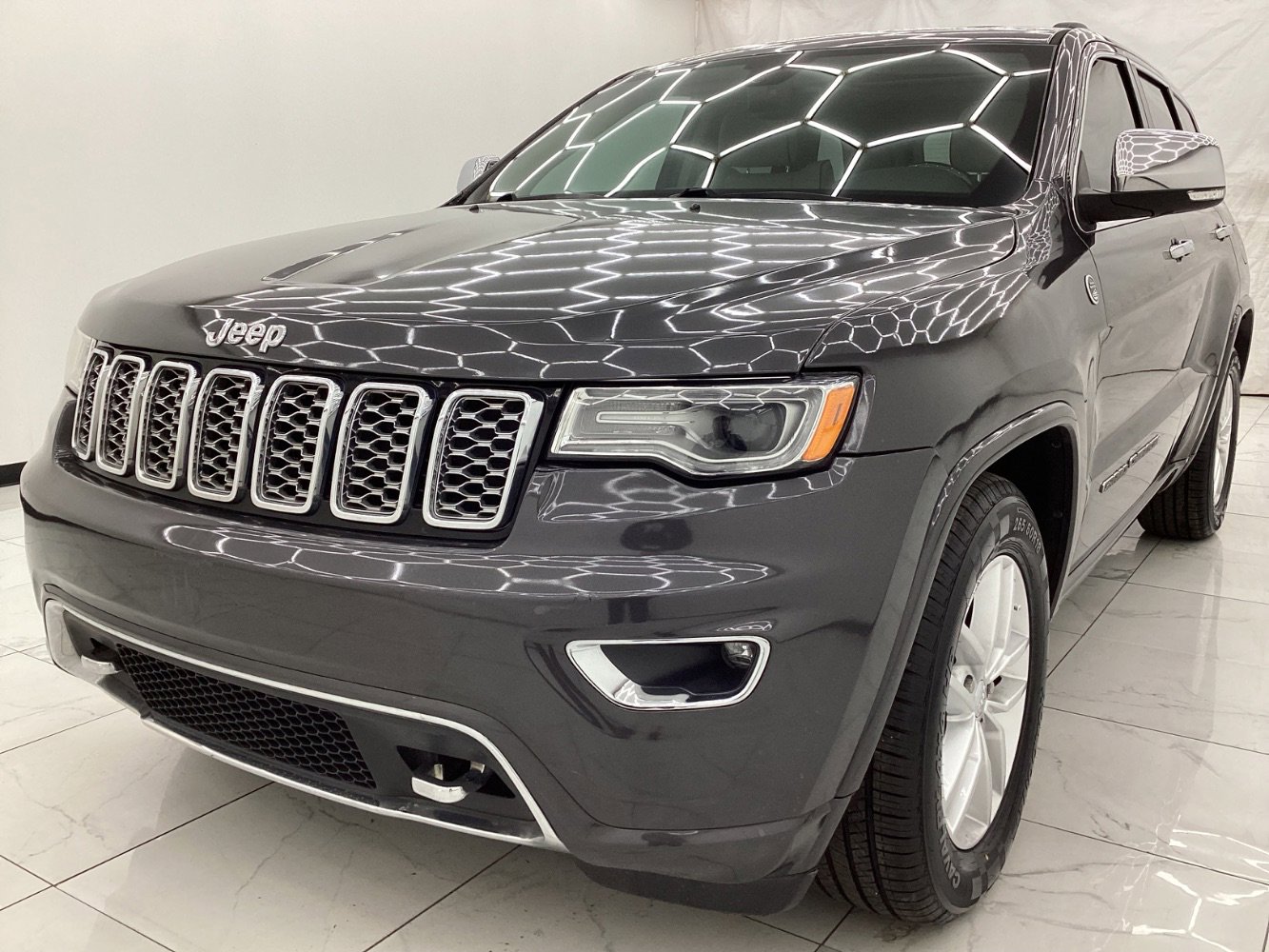 Used 2017 Jeep Grand Cherokee Overland