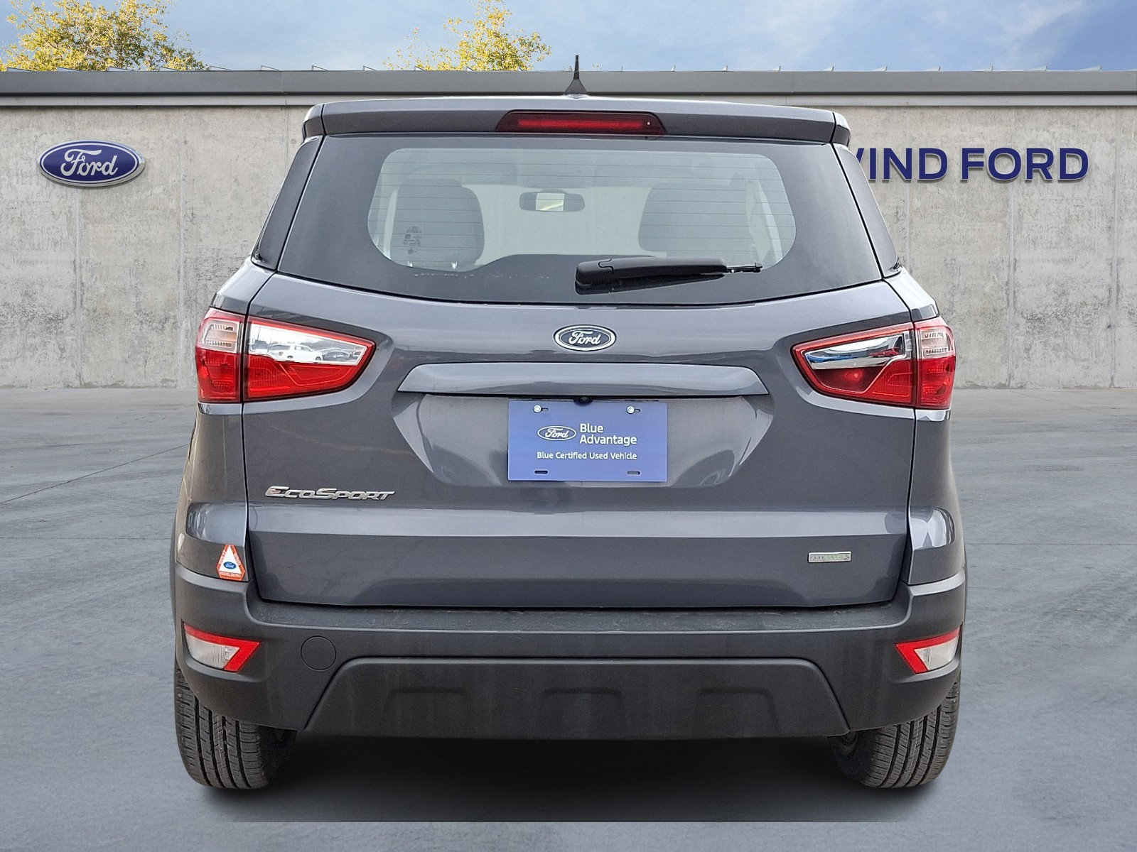 Certified 2018 Ford EcoSport S image 5