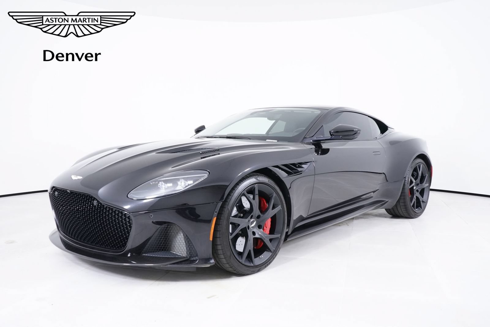 Used 2019 Aston Martin DBS Superleggera RWD image 1