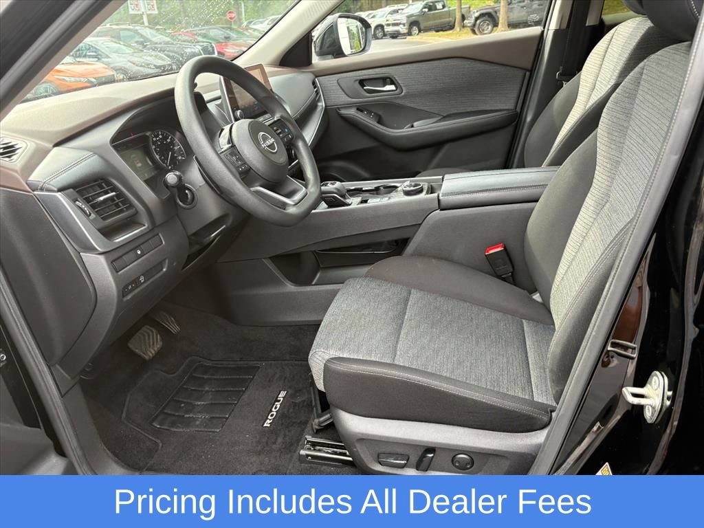 Certified 2023 Nissan Rogue SV AWD/4WD image 17