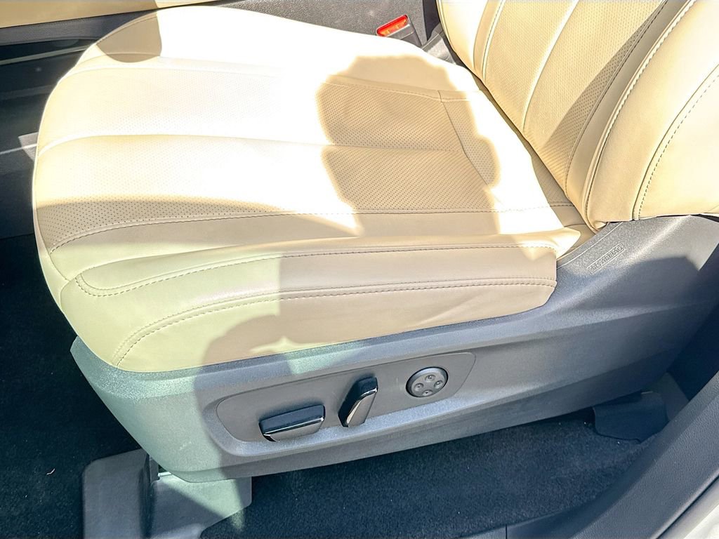 Used 2023 INFINITI QX60 Pure AWD/4WD image 19