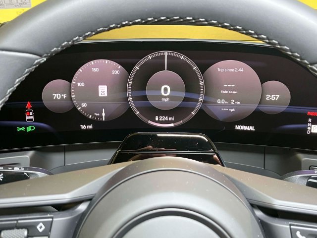 New 2026 Porsche Cayenne Electric AWD/4WD image 50