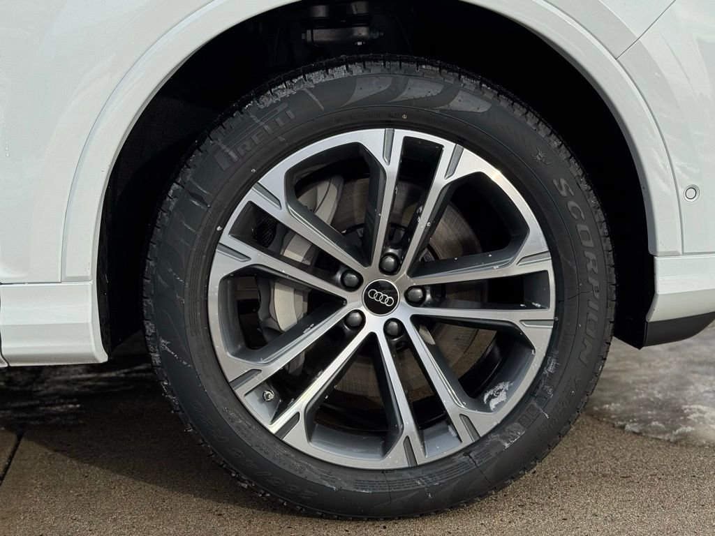 New 2026 Audi Q7 2.0T Premium image 8