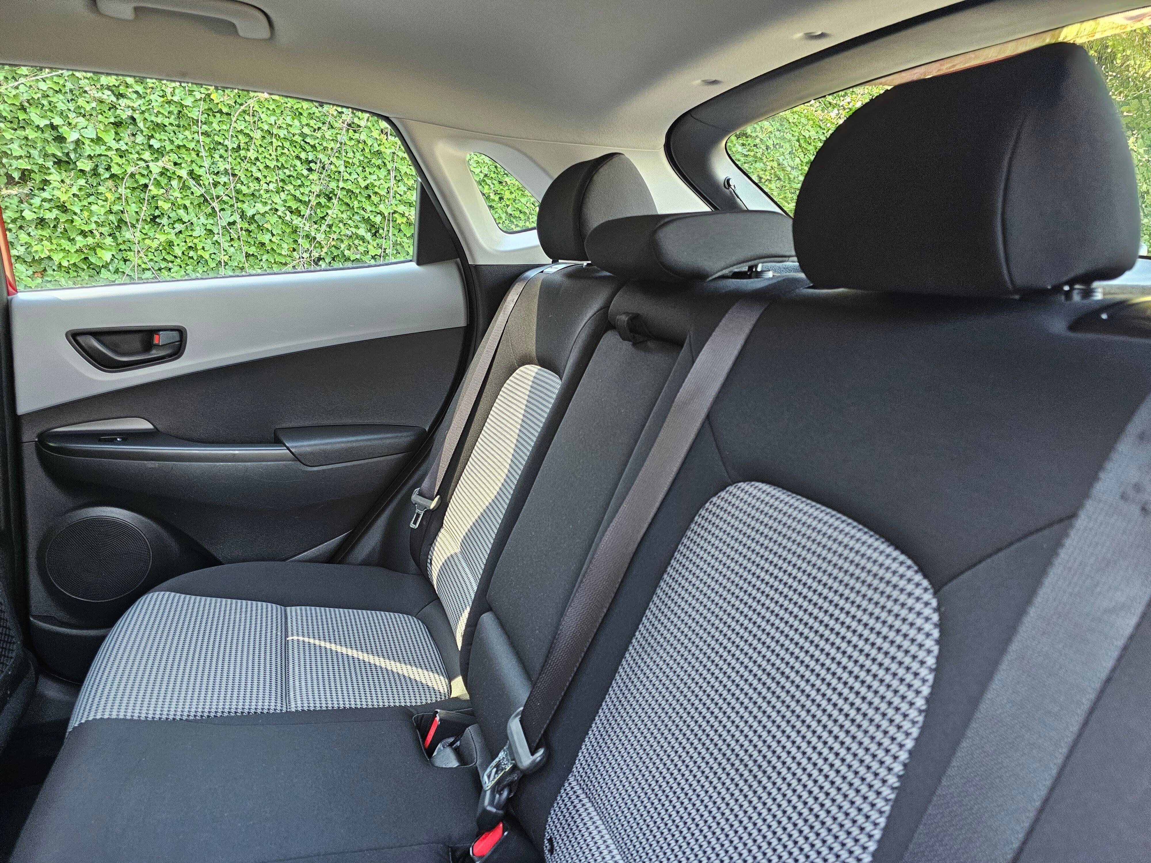 Used 2021 Hyundai Kona SE AWD/4WD image 18