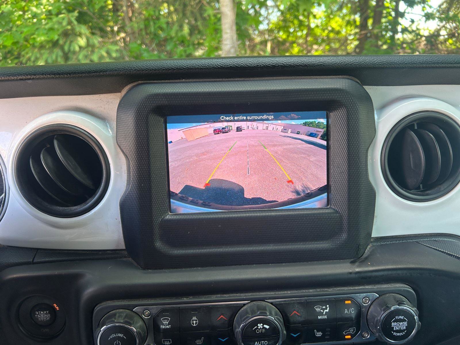 Used 2021 Jeep Wrangler Unlimited Sport AWD/4WD image 18