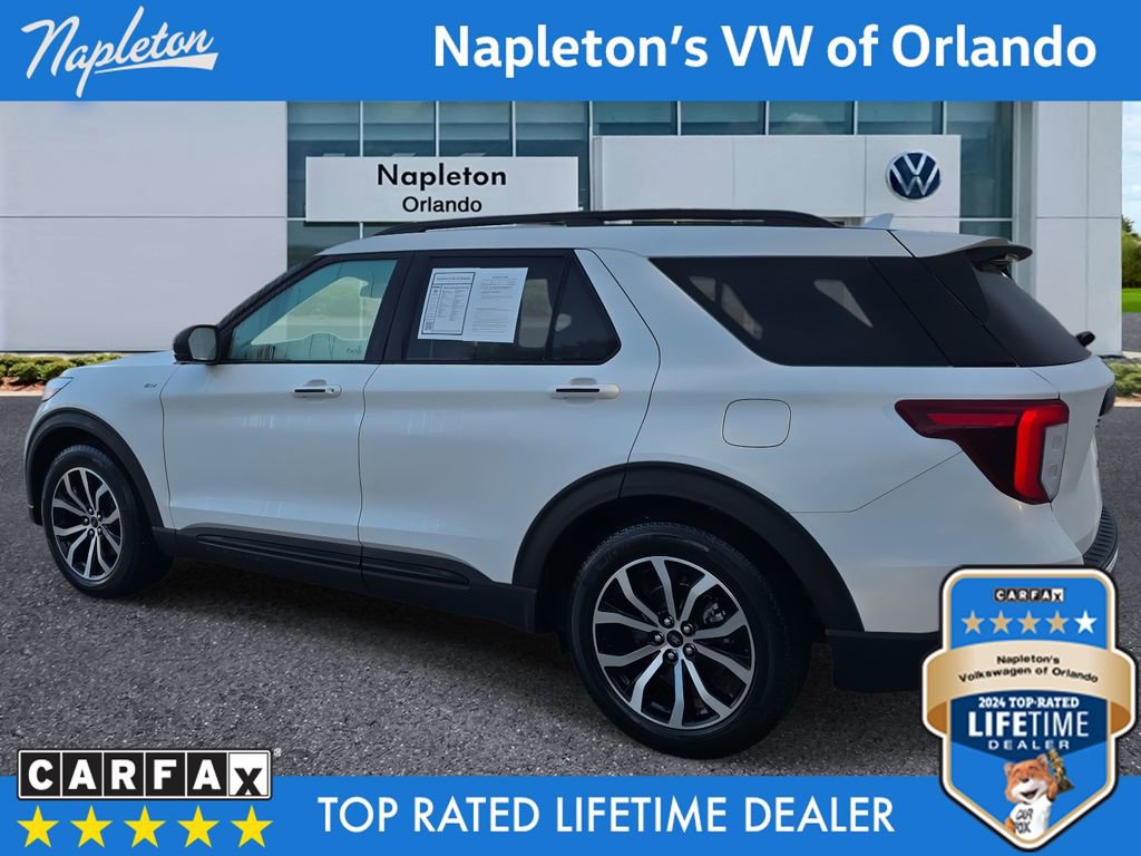 Used 2024 Ford Explorer ST-Line w/ Class IV Trailer Tow Package image 9